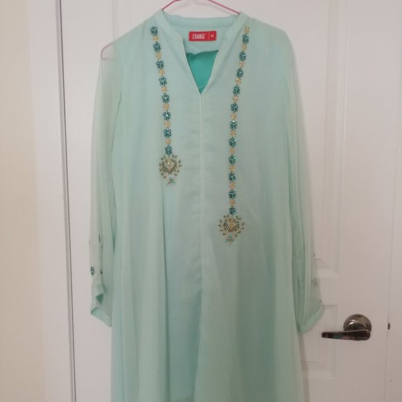 change full suite shiffon - Picture 1 of 4